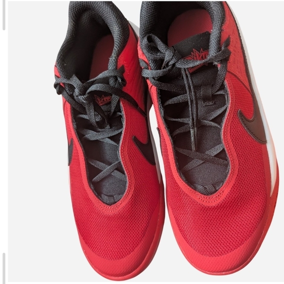 Nike Red and Black Athletic Sneakers - Picture 3 of 7